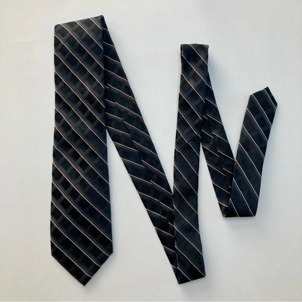 Michael Kors Black Striped Classic Men’s Silk Tie